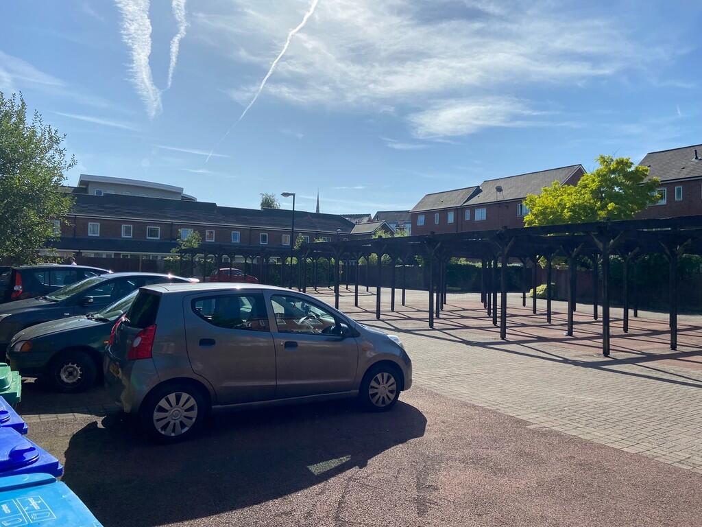 Chorlton Road Hul...