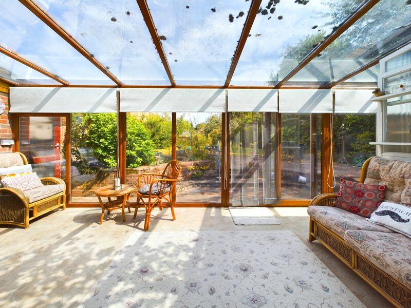 SUN LOUNGE / CONSERVATORY