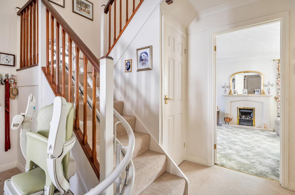 1320567-11-686ff6...