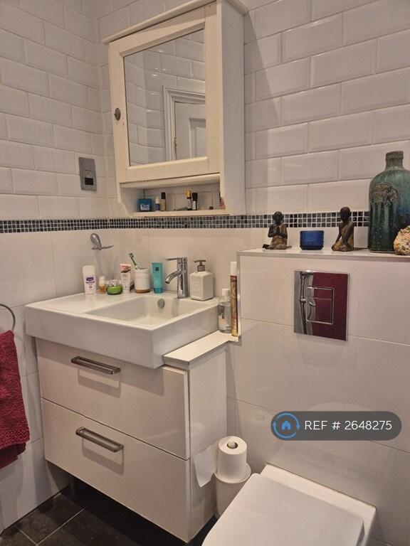Bahroom Has Underfloor Heating