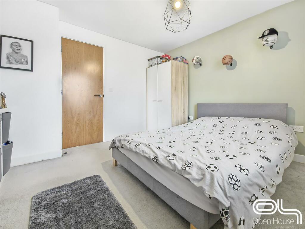 Maple Drive (20).jpg