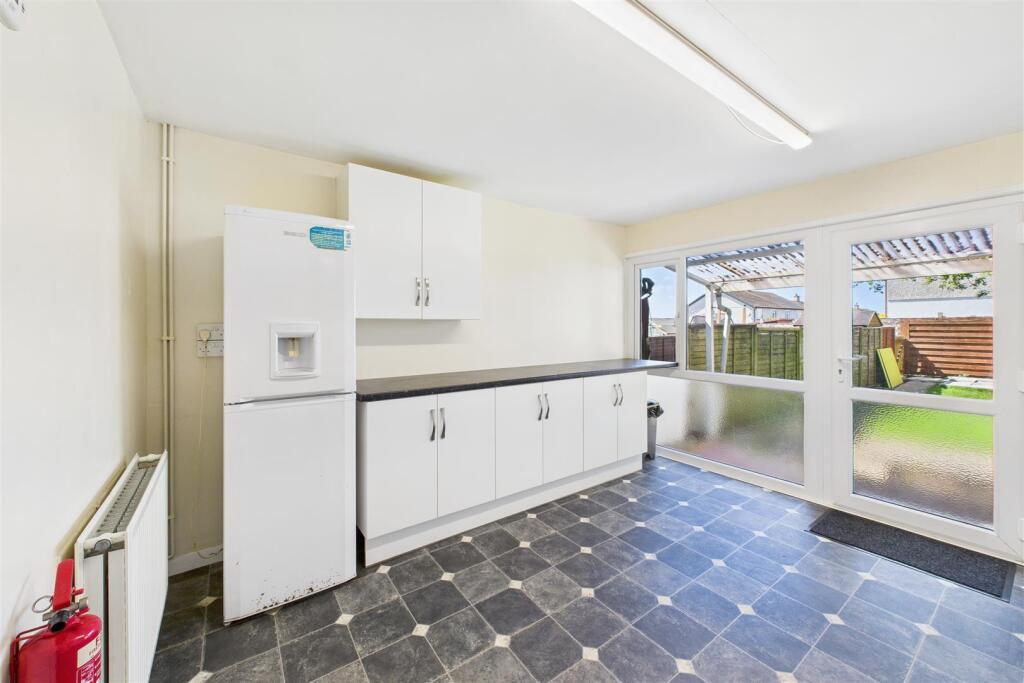 Kitchen Diner