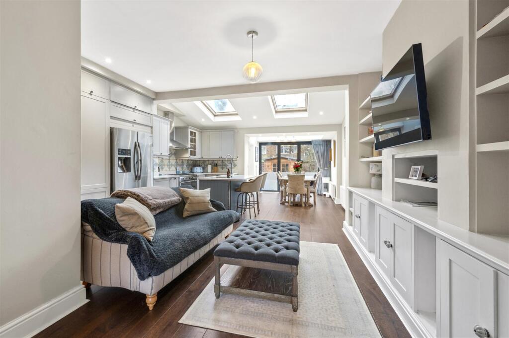 99 Haydon Park Road,4.jpg