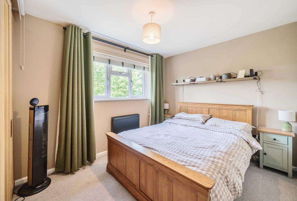 1294541-23-683899...