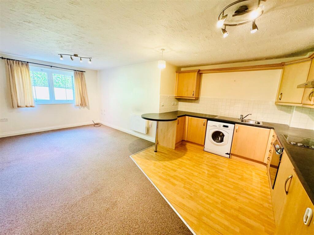 golden cup kitchen living..jpg