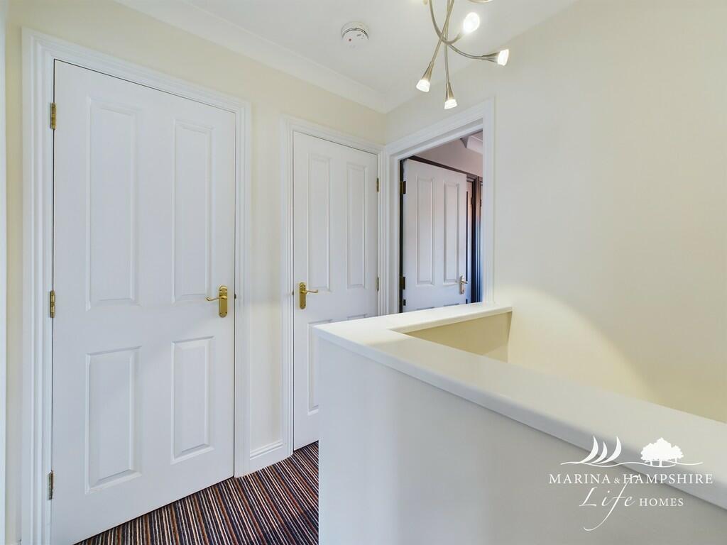 CAM03691G0-PR0018...