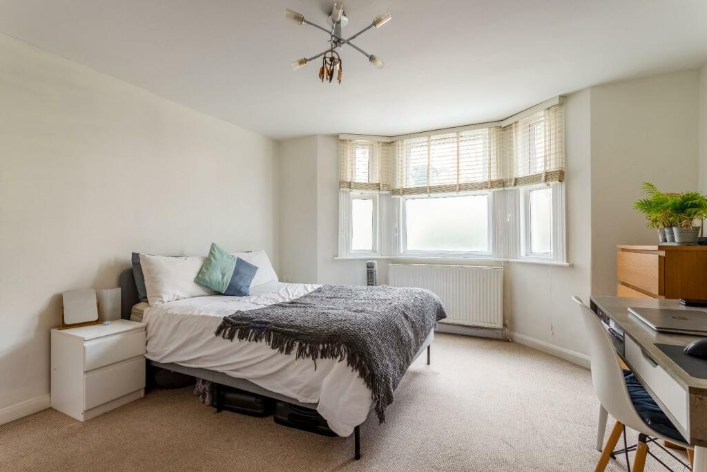 62a Trafalgar Road-7.jpg
