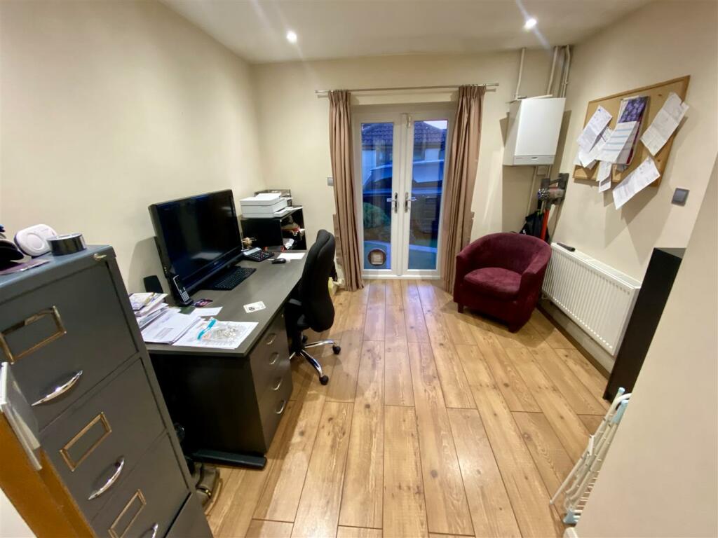 OFFICE
