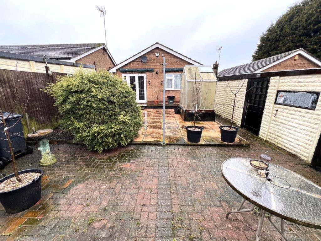 garden rear house.jpg