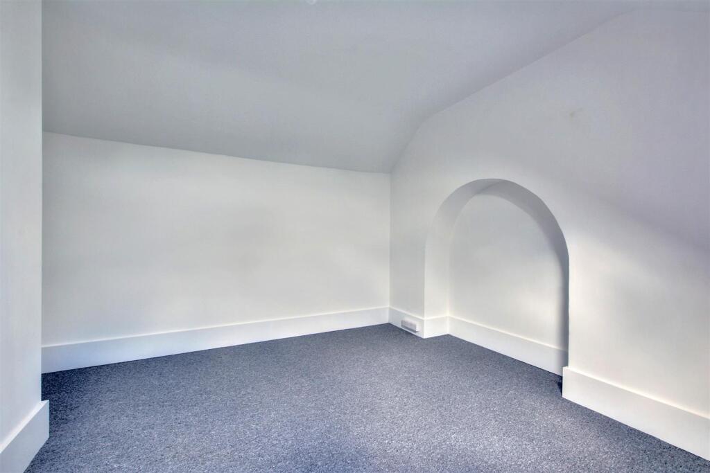 Bedroom Three_3.jpeg