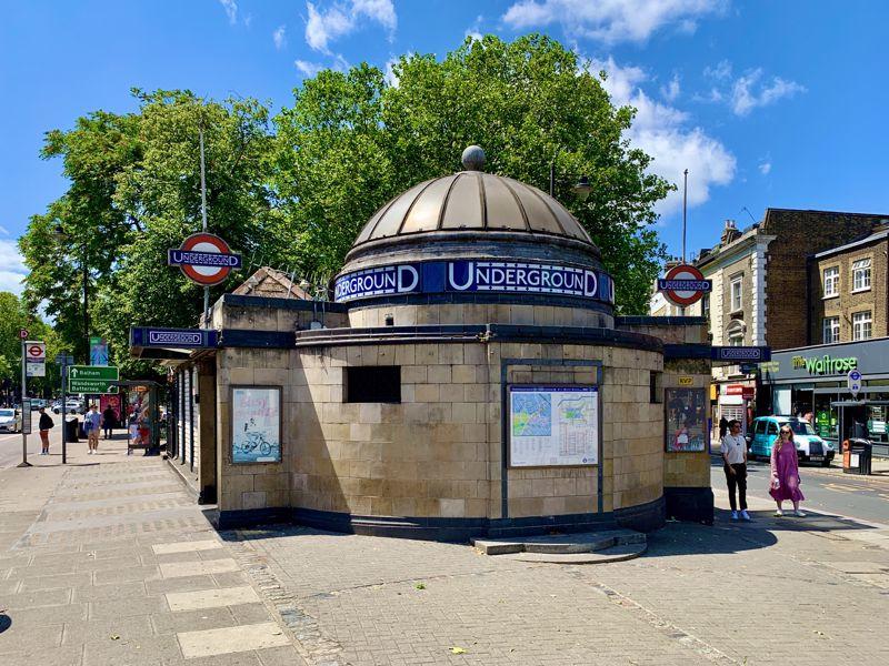 Clapham Common Station
