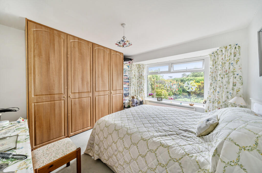 1328380-9-6880fd6...