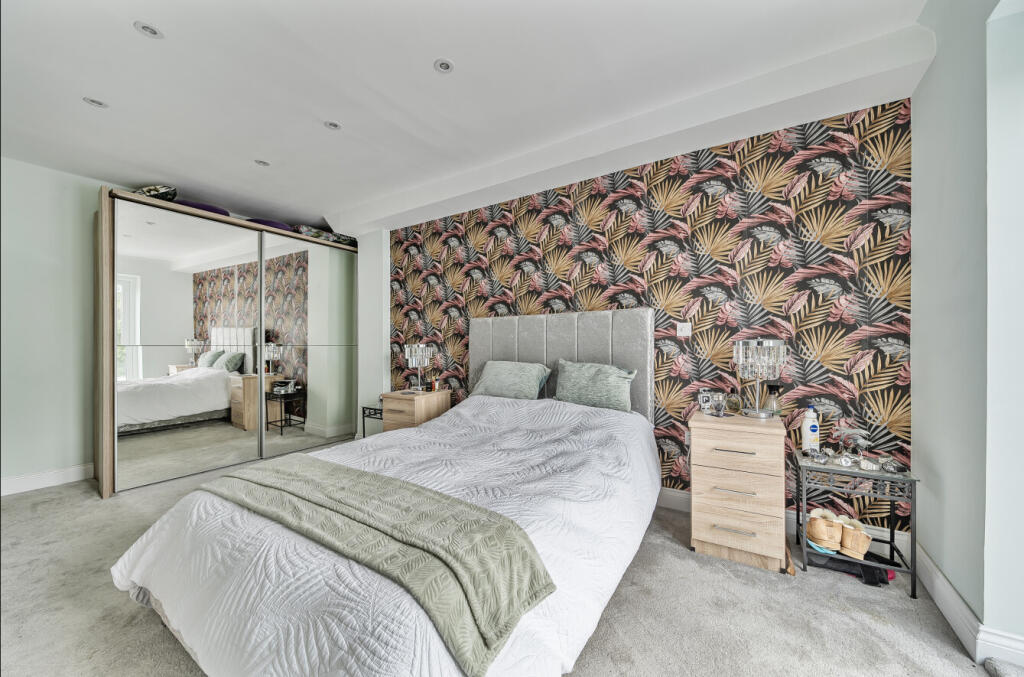 127967020683f3ccea26b2