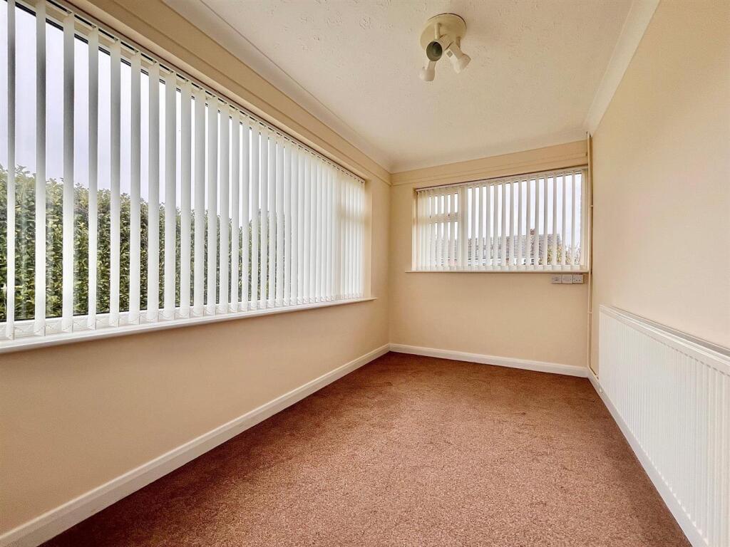 Garden/Sitting Room