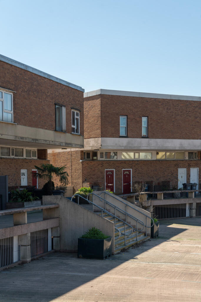 276262 - BISHOPSFIELD-HARLOW-061.jpg