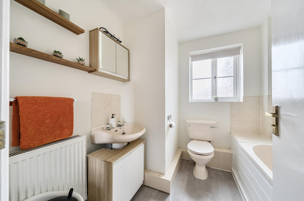 1329653186887a5c883472