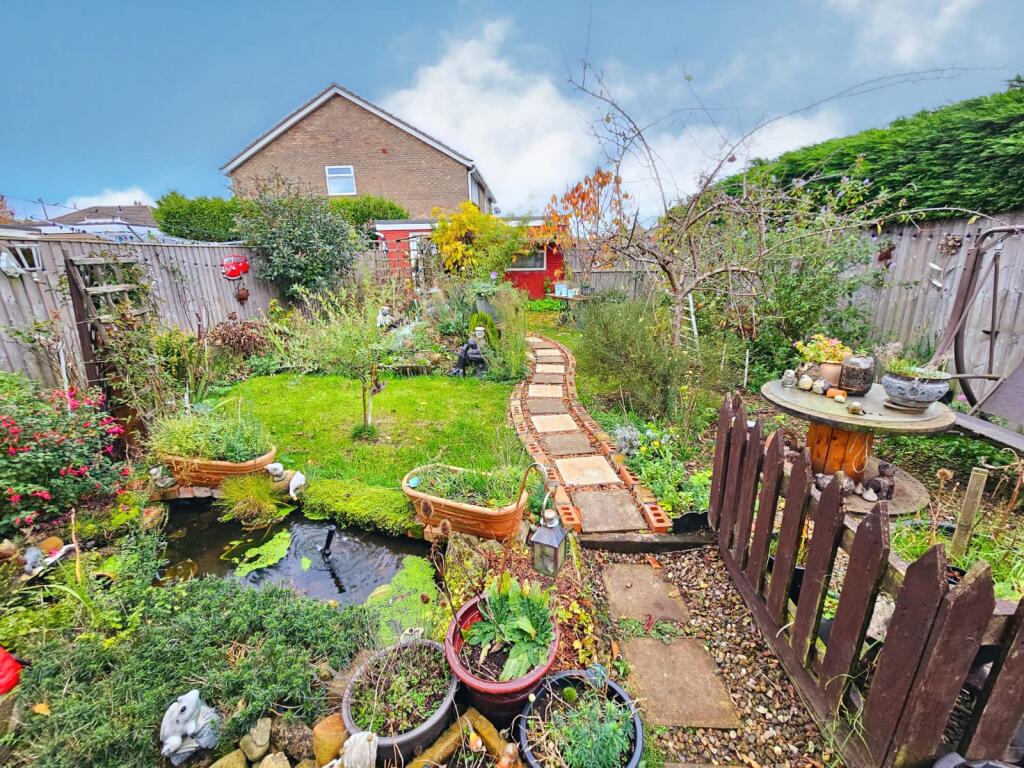 b3193cfd-18f4-4f21-9f0f-12d167ffd61c