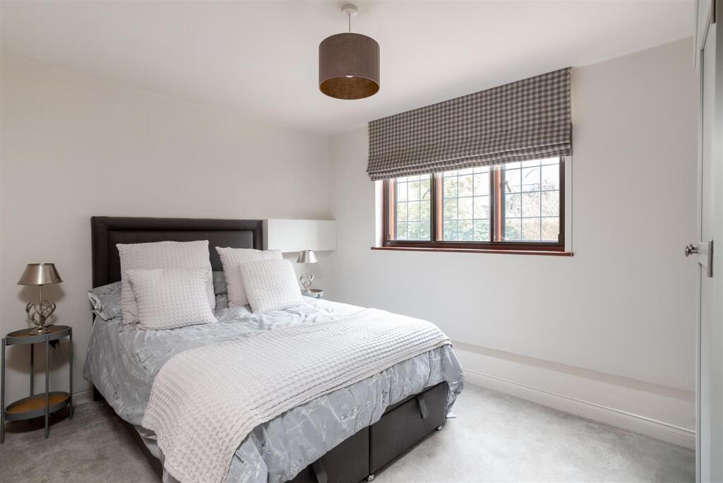 1 Weighbridge Court-10.jpg