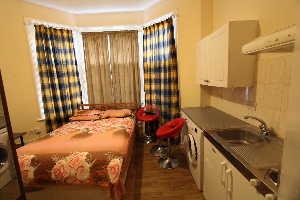 Riggindale Road, London, SW16