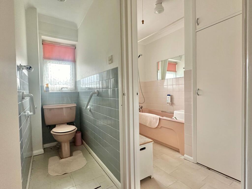 Ground Floor Bathroo