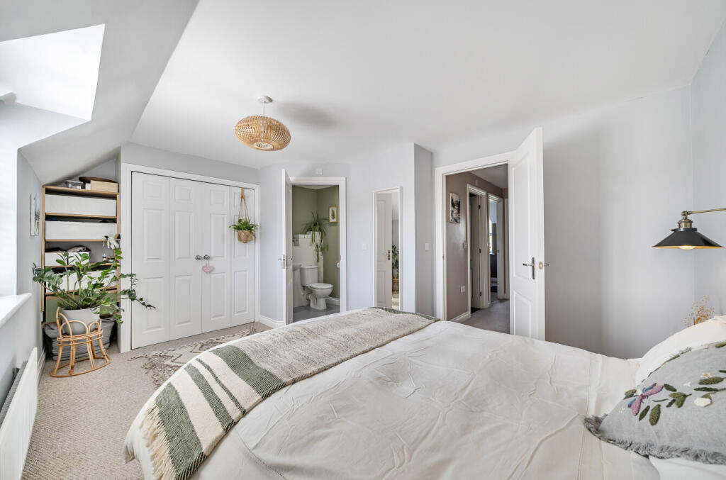 1319641-6-6868098...