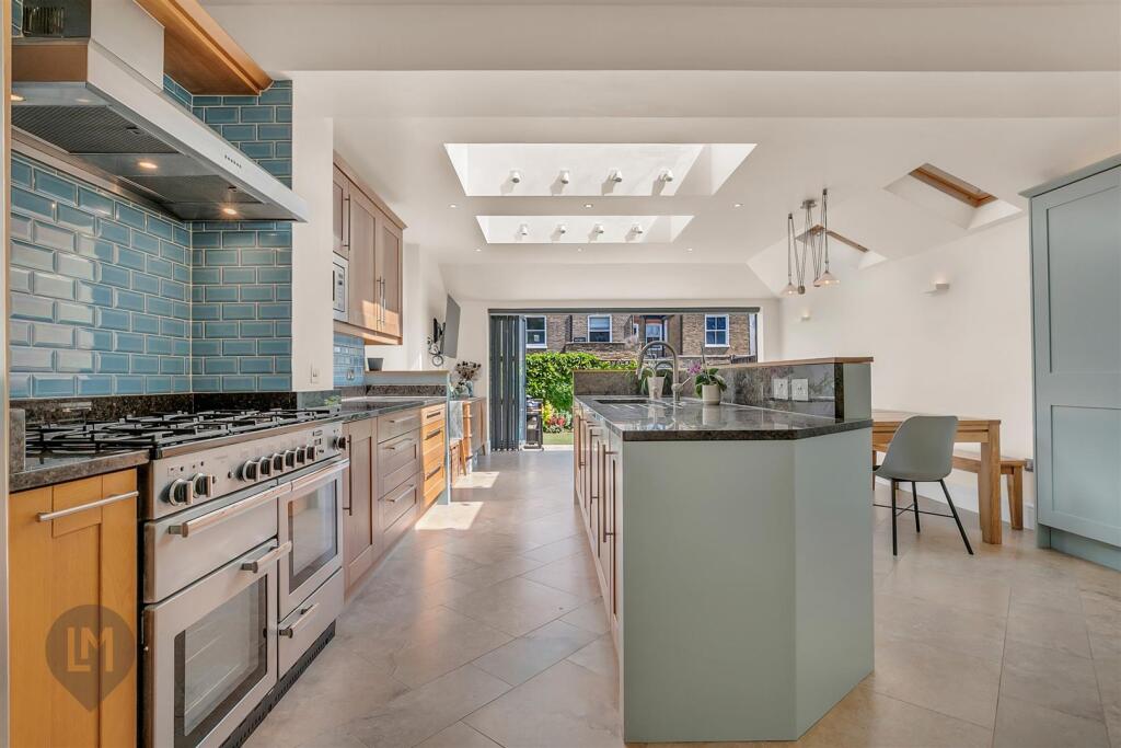 Kitchen/Dining Living Room