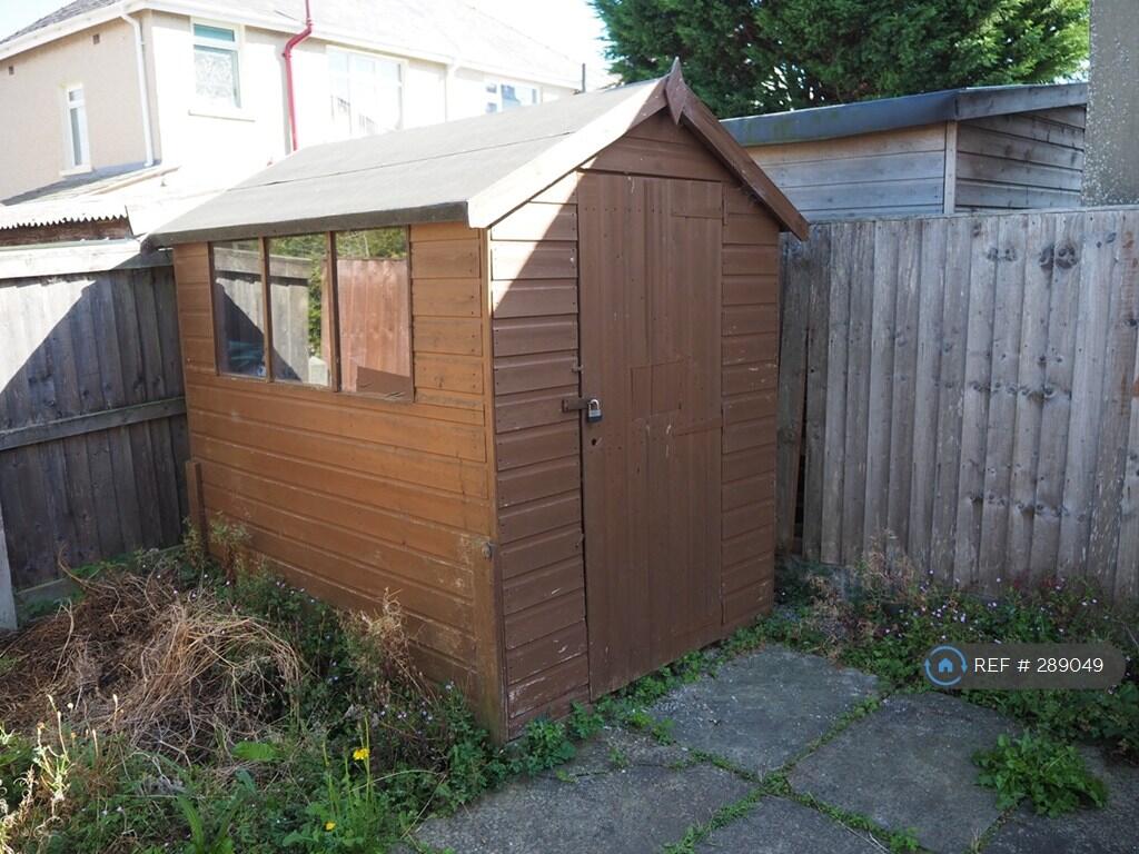 Shed