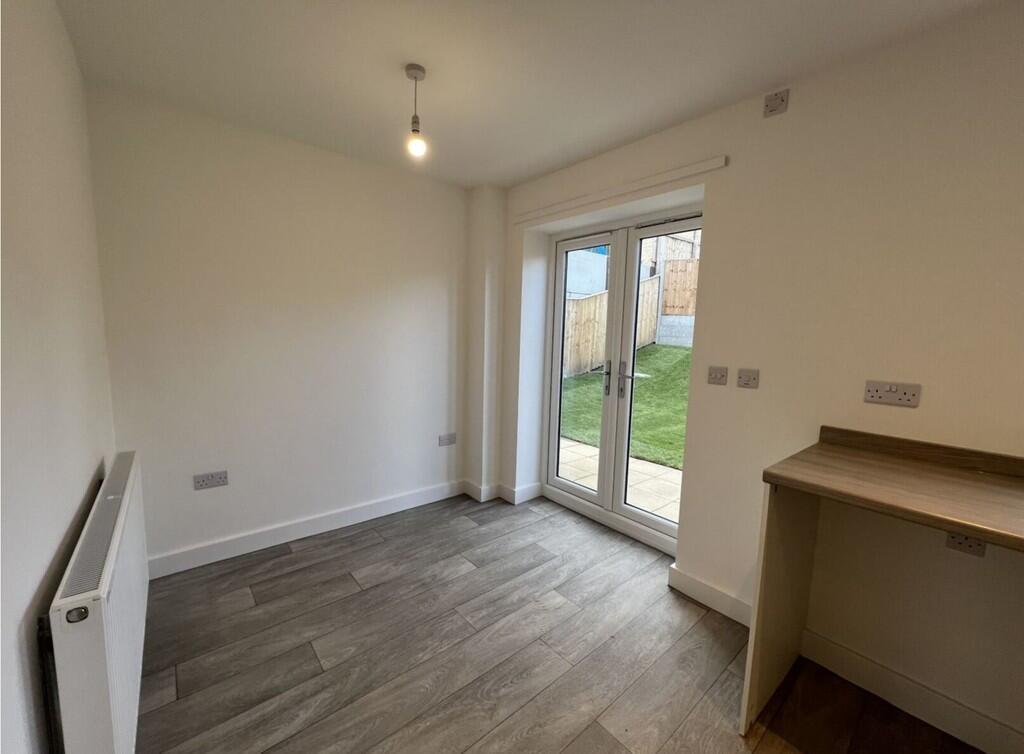 Cashmere kitchen ...