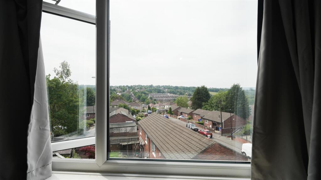 350GleadlessRd-01.jpg