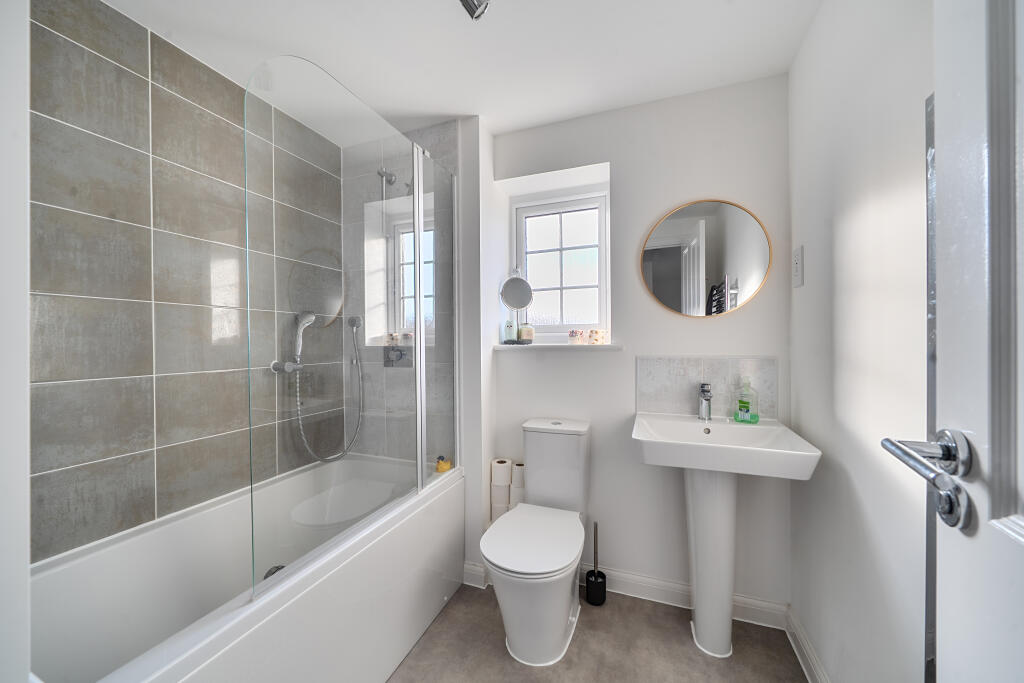 13949489695d1205356a8