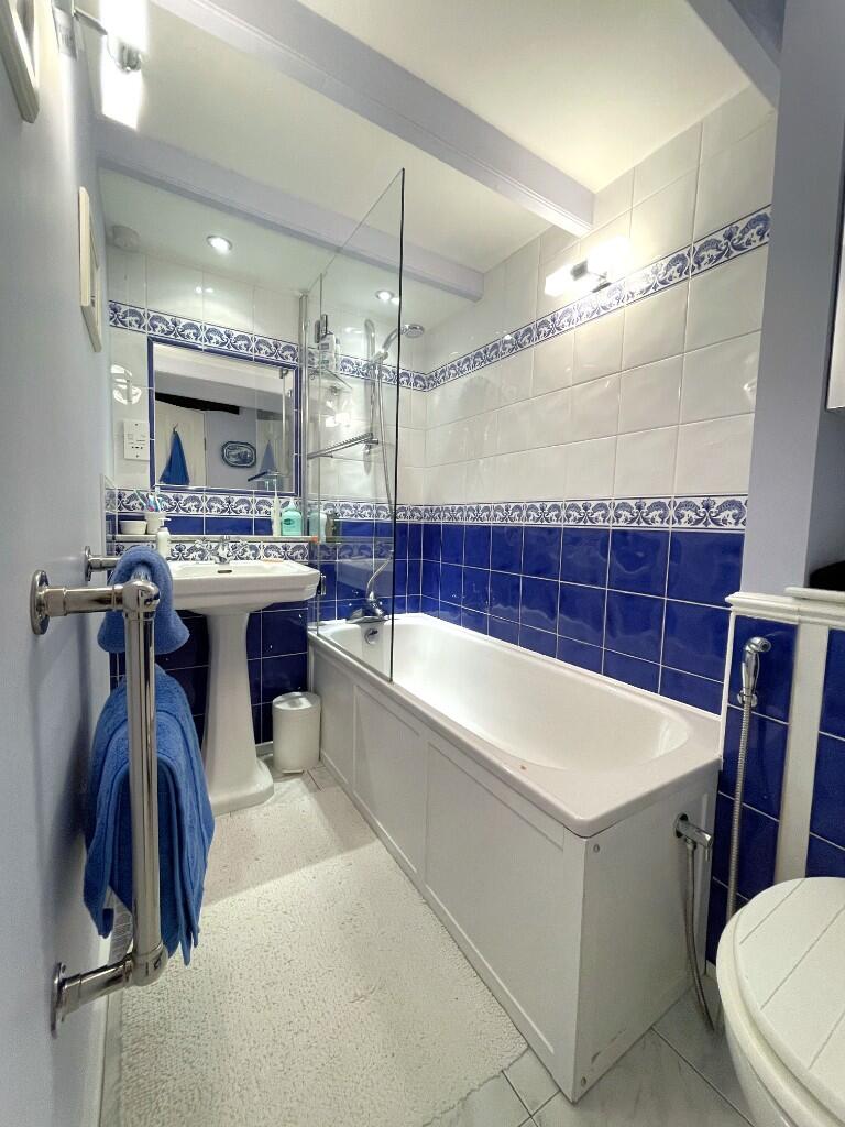GF Bathroom