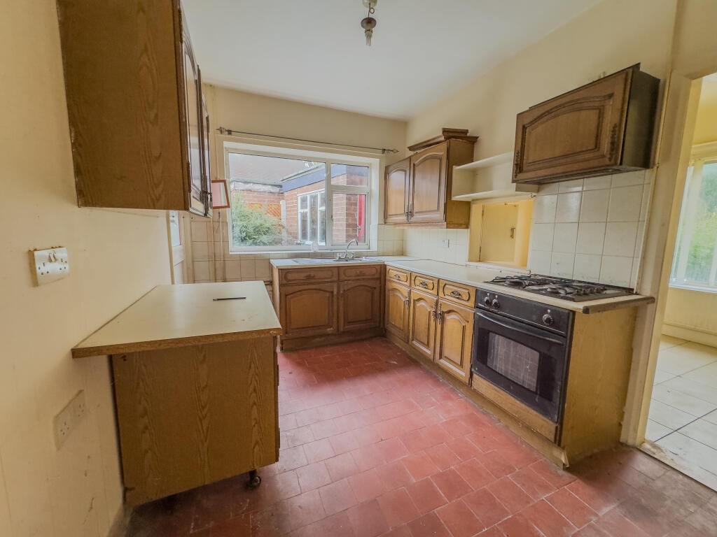 Border -12 T202509061902.jpg