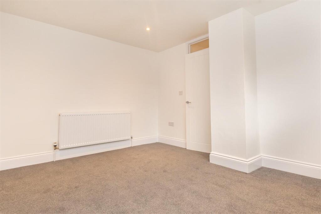 9 Clover Leas (20).jpg