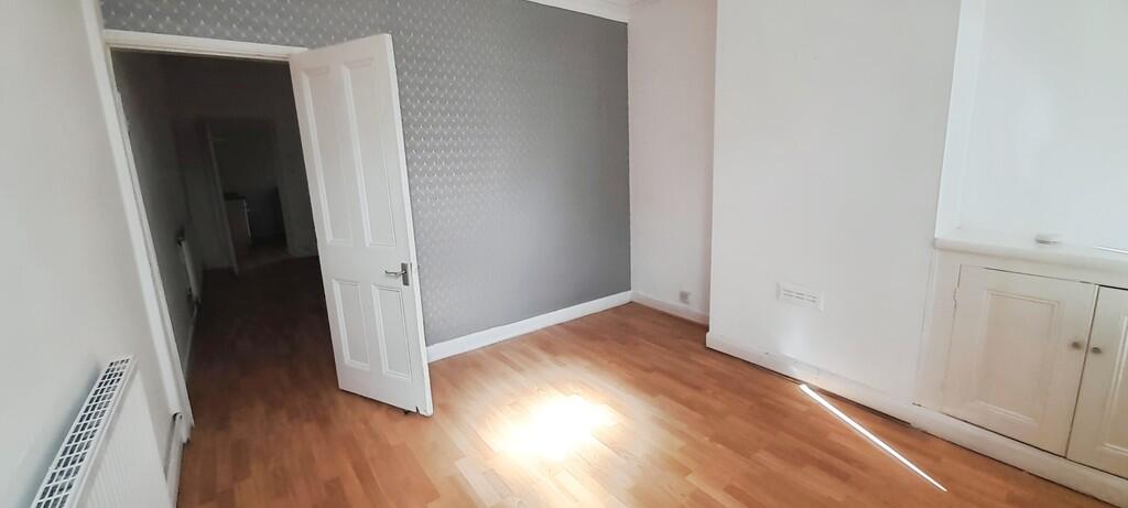 80196cab-WhatsApp...