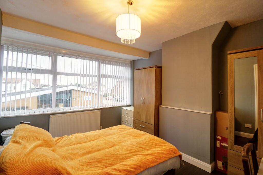 Bedroom 2.2