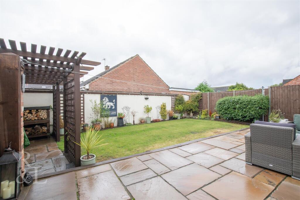 2 Mount Road (79).jpg