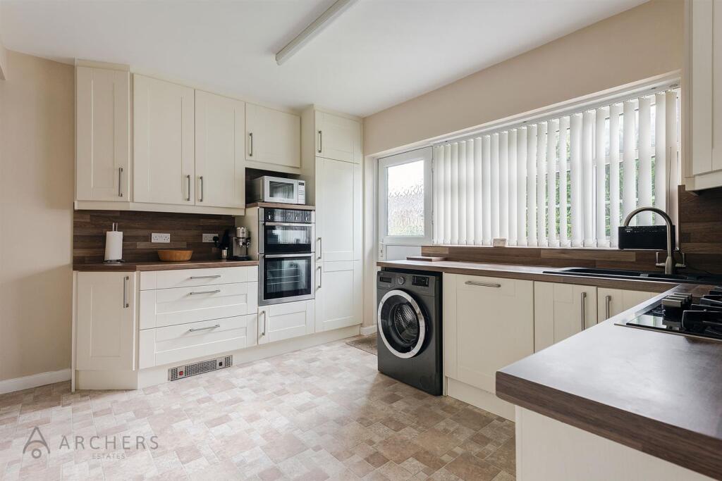 385RedmiresRoad(Interior)(2of25).jpg