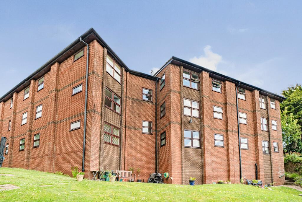 Highcliff Court