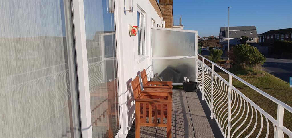 balcony 1 .jpg