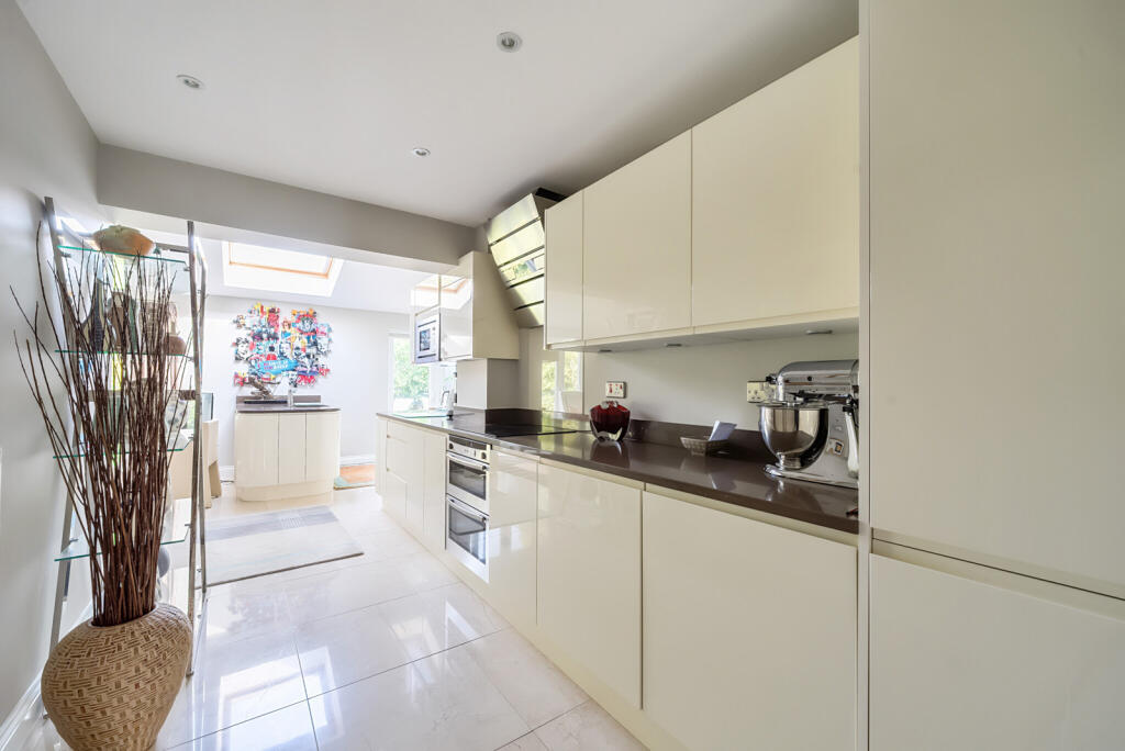 15-681b252295a6d-...