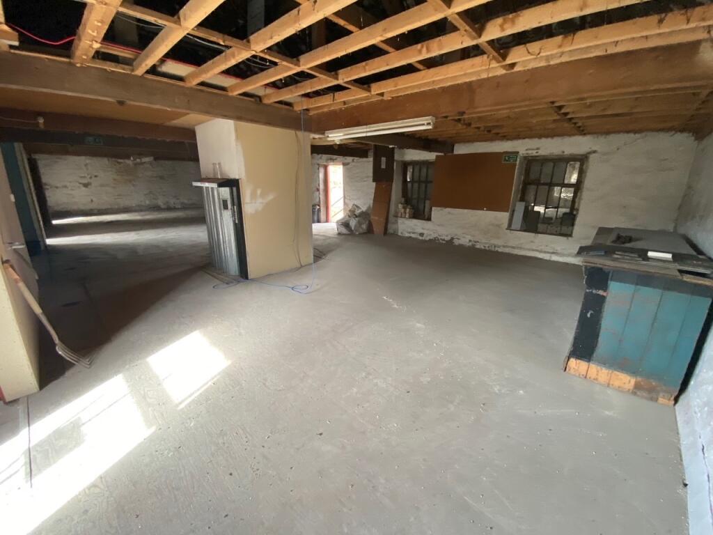 23 T202510031117.jpg