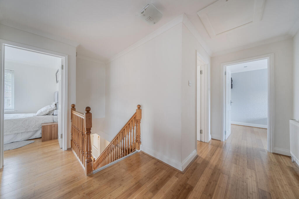 1358744-3-68d2d96...