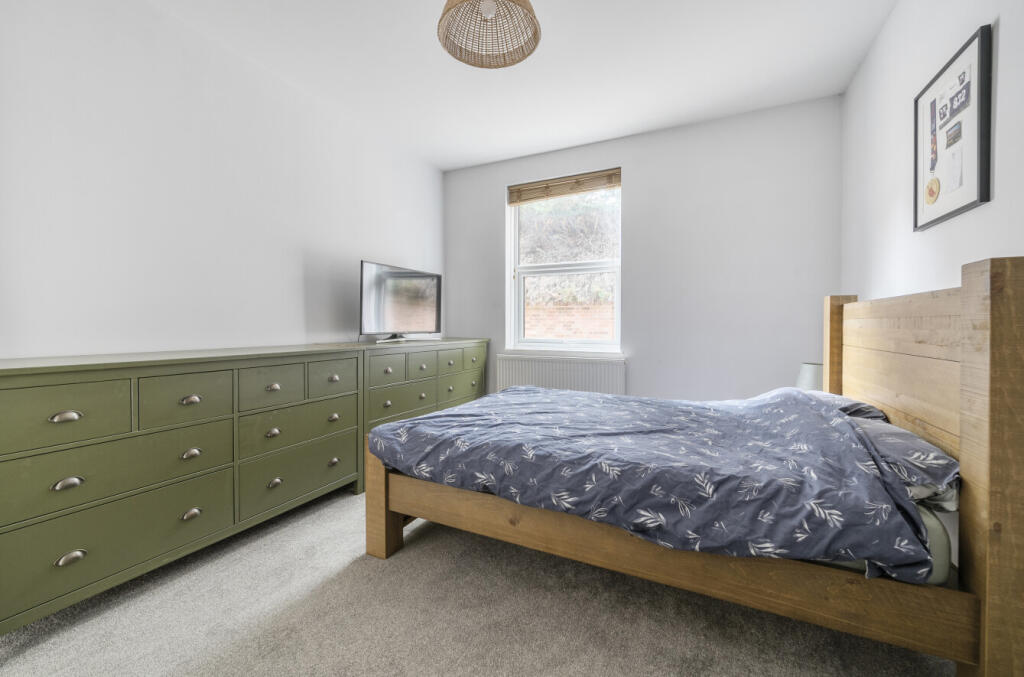 1334378-15-68921b...