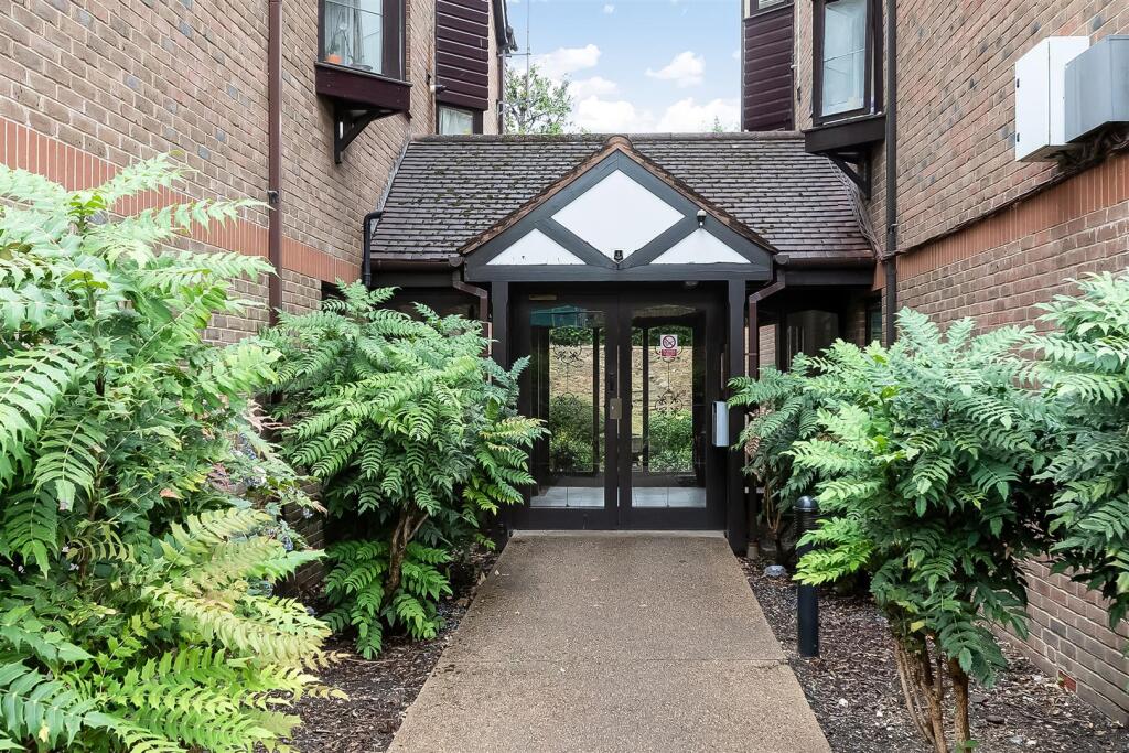Front Communal Entrance