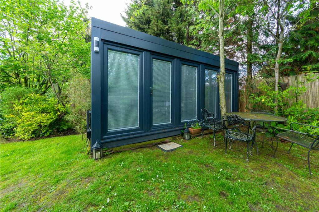 Garden Office