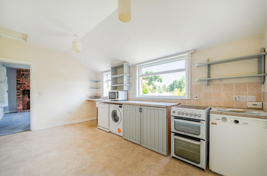 1296855-30-684094dcd444f - Copy.jpg