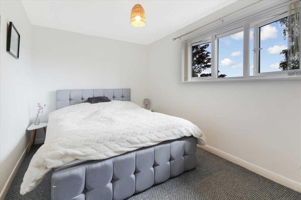 Bedroom Two (1)