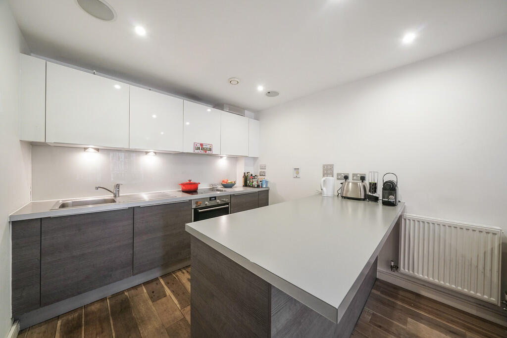 8 Seren Park Gard...