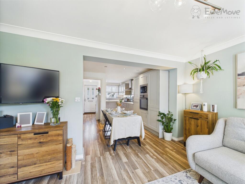 EweMove South Molton - Raleigh Mead - Living Area 