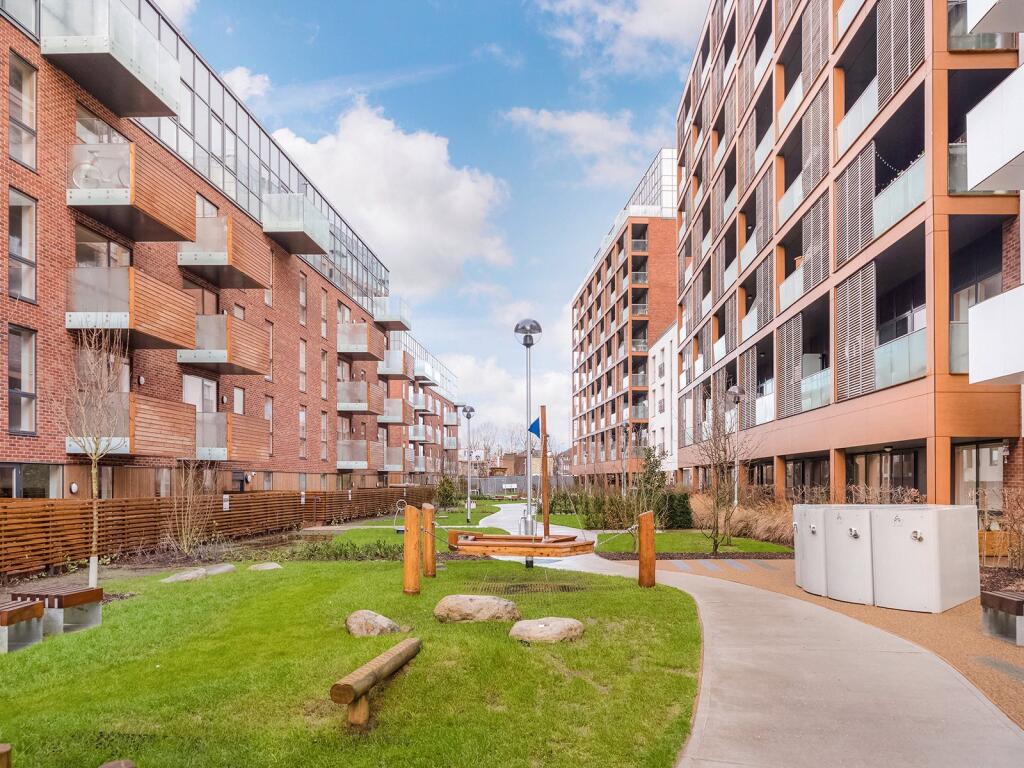 Hoey Court